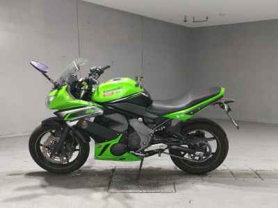 Kawasaki Ninja 400R 2012