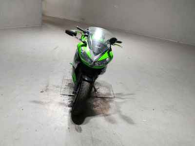 Kawasaki Ninja 400R 2012
