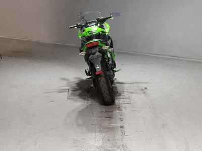 Kawasaki Ninja 400R 2012