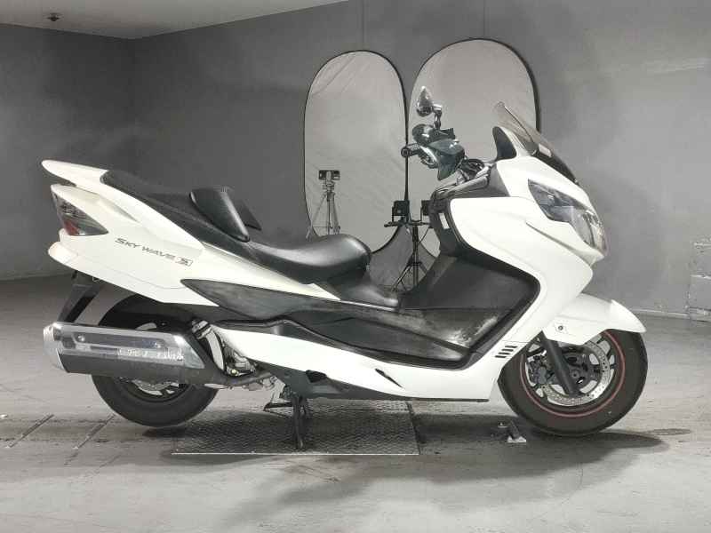 Suzuki Skywave 250S