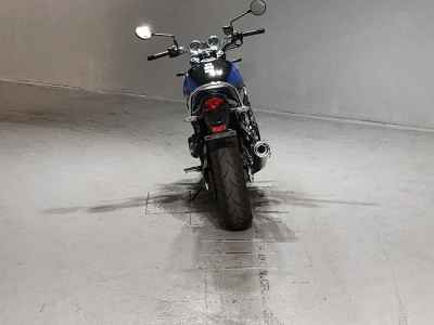 Kawasaki Z900RS 2023