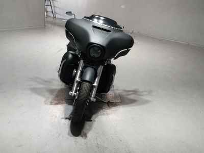 Harley-Davidson FLHXS1690 2015