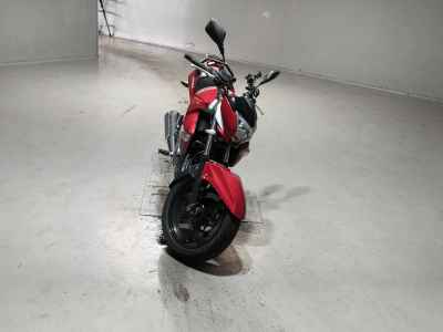 Suzuki GSR250