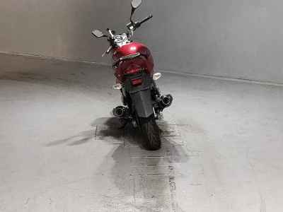 Suzuki GSR250