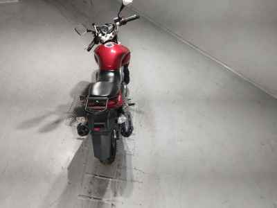 Suzuki GSR250