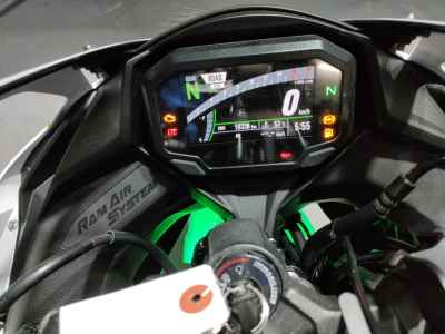 Kawasaki Ninja ZX-4R SE 2025