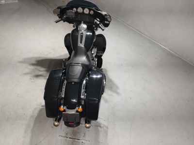 Harley-Davidson FLHX 1690 2013