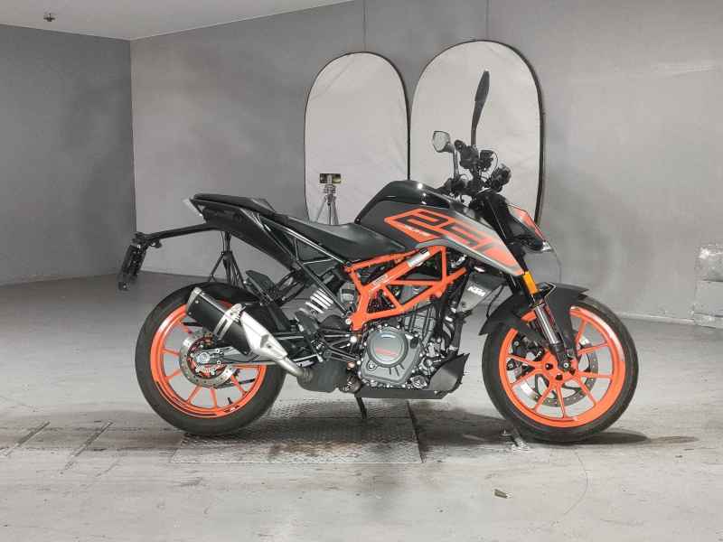 KTM 250 Duke 2022