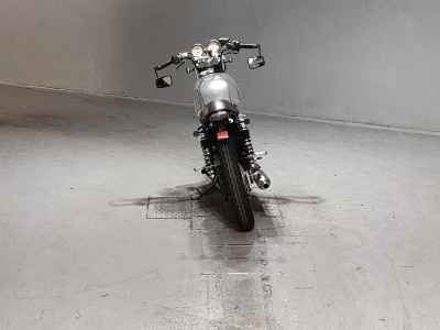 Yamaha SR400