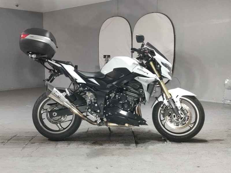 Suzuki GSR750 2015