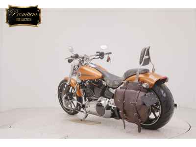 Harley-Davidson Breakout FXSB1580 2013