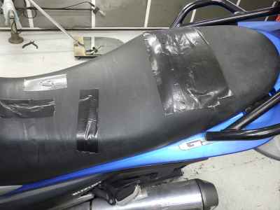Suzuki GSR250