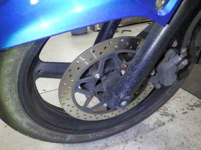 Suzuki GSR250