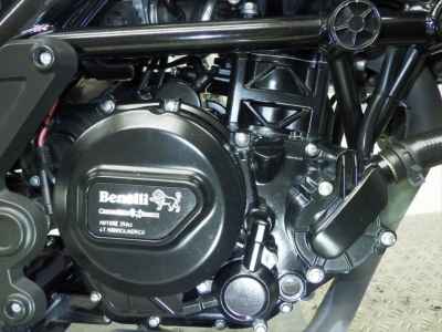 Benelli Leoncino 250 2022