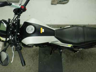 Benelli Leoncino 250 2022