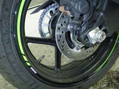 Kawasaki Ninja ZX-6R 2024