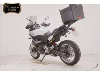 BMW F900XR 2021