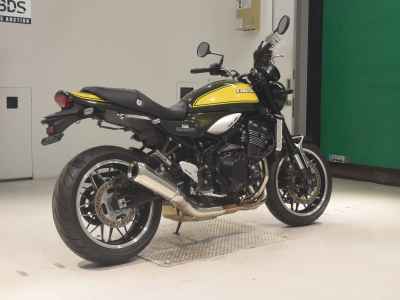 Kawasaki Z900RS 2024