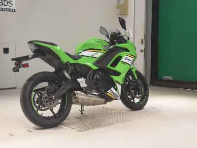 Kawasaki Ninja 650 2026
