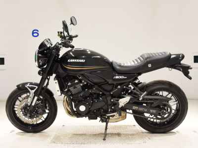 Kawasaki Z900RS 2018