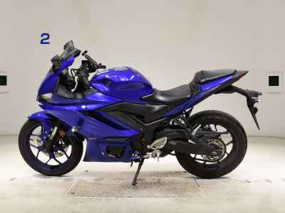 Yamaha YZF-R25 2021