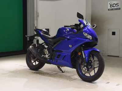 Yamaha YZF-R25 2021