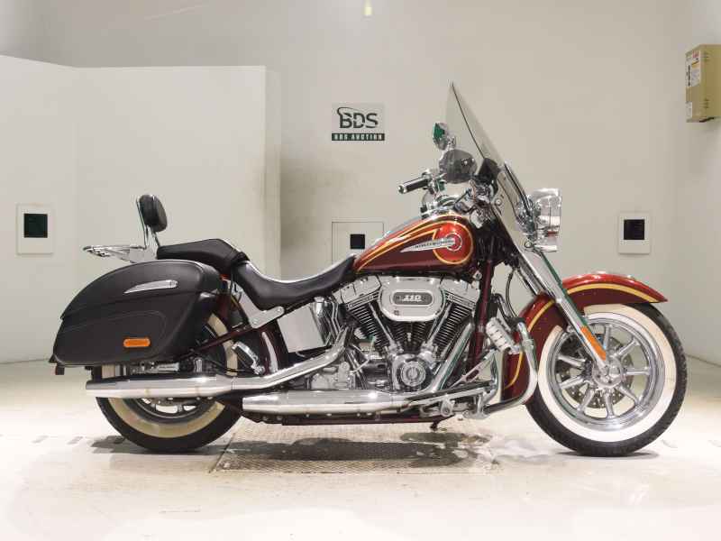 Harley-Davidson Deluxe FLSTNSE1800 CVO 2014