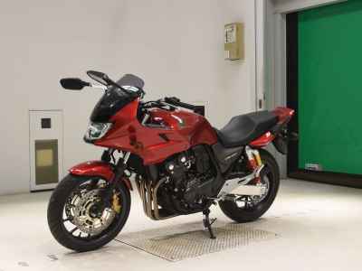 Honda CB400 Super Boldor 2016