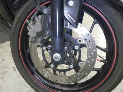 Yamaha YZF-R25 2017