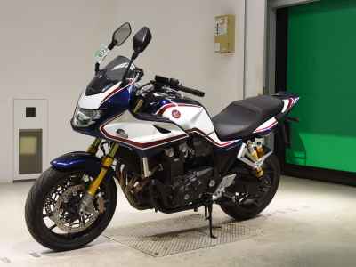 Honda CB1300 Super Boldor 2024