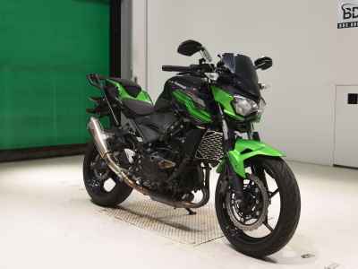 Kawasaki Z400 2019