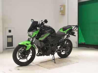 Kawasaki Z400 2019