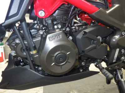 BMW G310R 2023