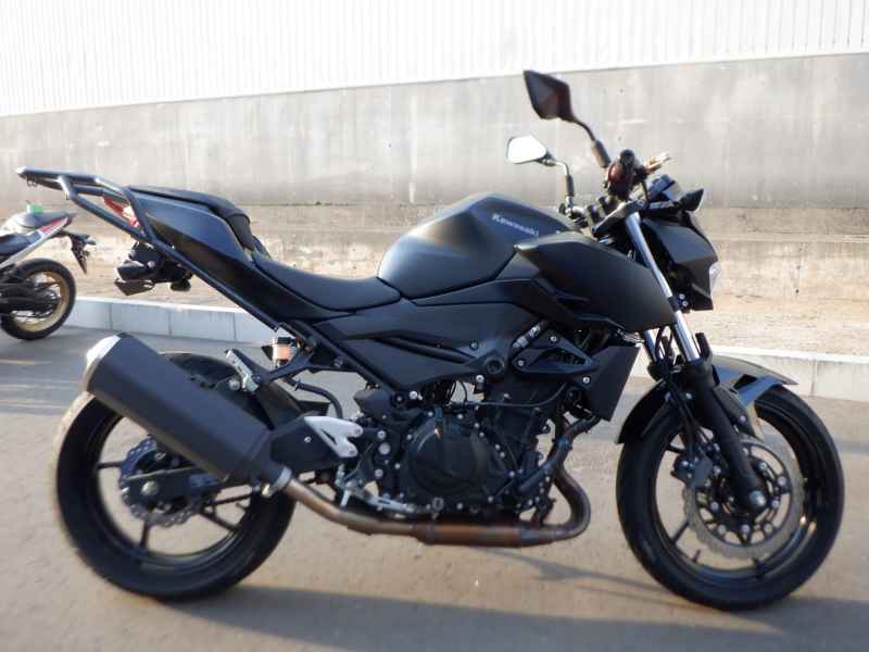 Kawasaki Z400 2021