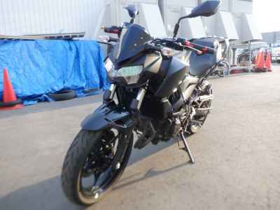 Kawasaki Z400 2021