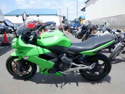 Kawasaki Ninja 400R 2011