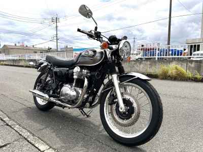 Kawasaki W800 2024