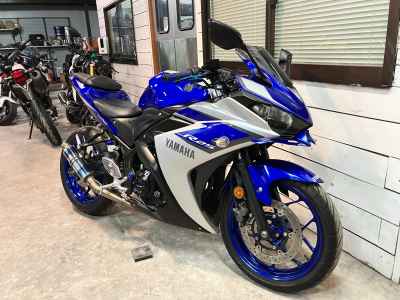 Yamaha YZF-R25 2015