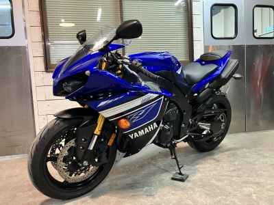 Yamaha YZF-R1 2013