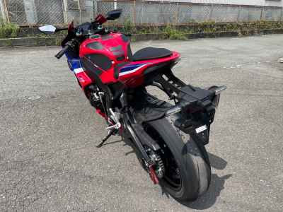 Honda CBR1000RR-R FB SP 2024