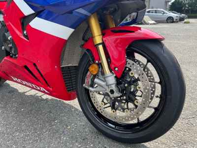 Honda CBR1000RR-R FB SP 2024