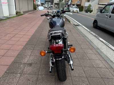 Kawasaki W800 2022