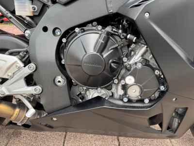 Honda CBR1000RR-R FB SP 2024
