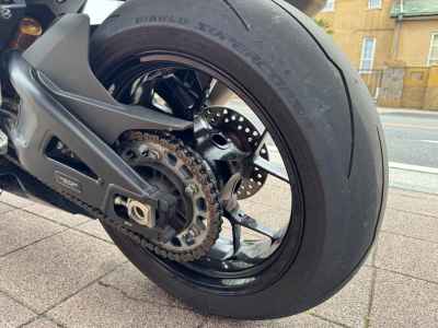 Honda CBR1000RR-R FB SP 2024