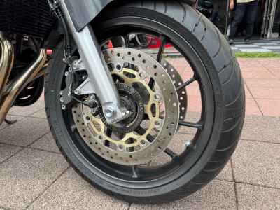 Honda CB1300SF 2025
