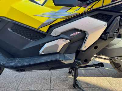Honda X-Adv 750 2025