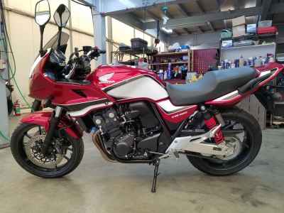 Honda CB400 Super Boldor 2021