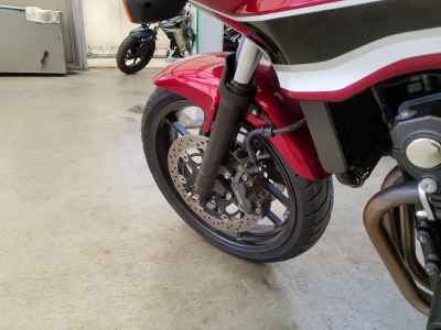 Honda CB400 Super Boldor 2021