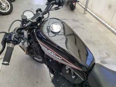 Harley-Davidson Sportster XL883R 2011