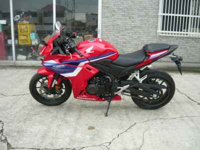 Honda CBR400R 2024